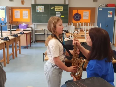 Foto des Albums: Besuch des Musikvereins Wollbach im Schulhaus Hollstadt