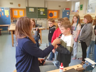 Foto des Albums: Besuch des Musikvereins Wollbach im Schulhaus Hollstadt