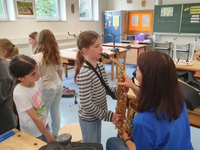 Foto des Albums: Besuch des Musikvereins Wollbach im Schulhaus Hollstadt