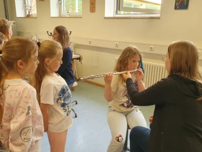 Foto des Albums: Besuch des Musikvereins Wollbach im Schulhaus Hollstadt
