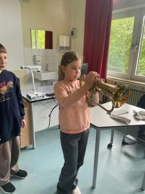 Foto des Albums: Besuch des Musikvereins Wollbach im Schulhaus Hollstadt