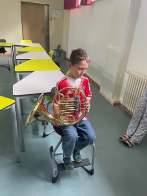 Foto des Albums: Besuch des Musikvereins Wollbach im Schulhaus Hollstadt