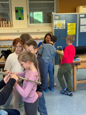 Foto des Albums: Besuch des Musikvereins Wollbach im Schulhaus Hollstadt