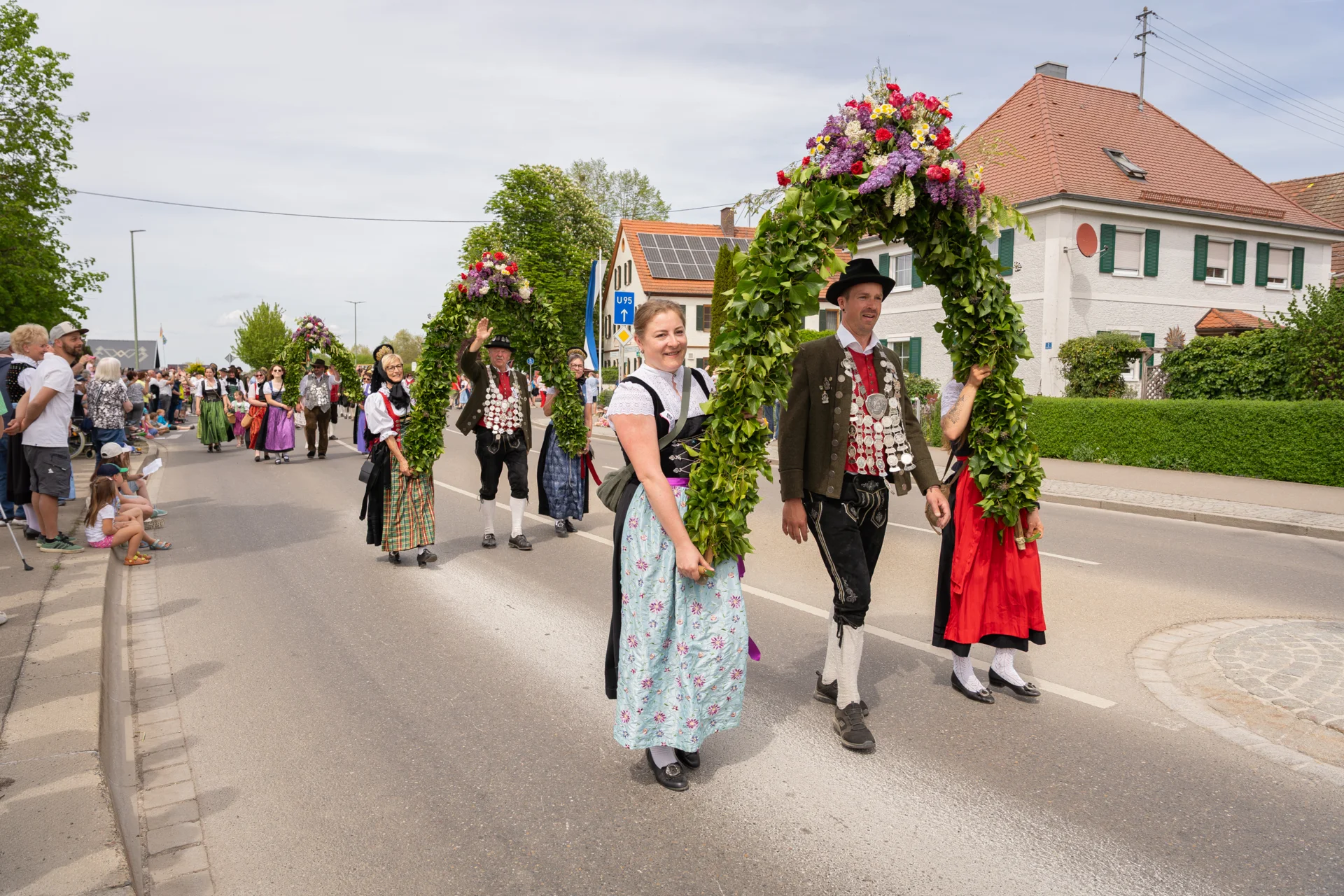 Bild: Festumzug Gannertshofen