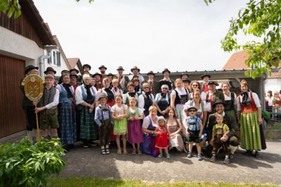 Festumzug Gannertshofen  (Bild vergr&ouml;&szlig;ern)