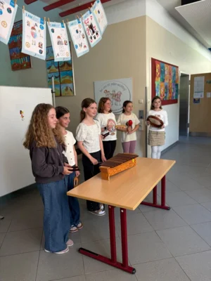 Foto des Albums: Offene Bühne im Schulhaus Hollstadt  - der Talentschuppen
