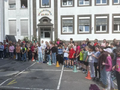 100 Jahre Schullinde 5 