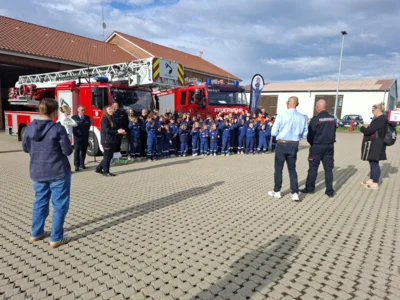 Foto des Albums: Scheckübergabe Jugendfeuerwehren Stadt Pritzwalk