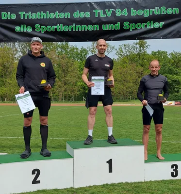 Siegerehrung Jedermann Herren  (Bild vergr&ouml;&szlig;ern)