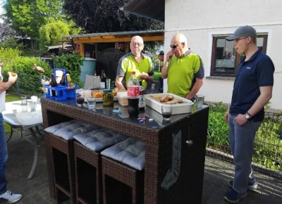 2 Abholung der alten K&ouml;nigsfamilie mit Imbiss 