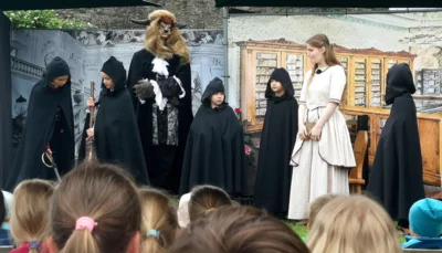 Foto des Albums: Laienspielgruppe Polle 'Die Schöne und das Biest'