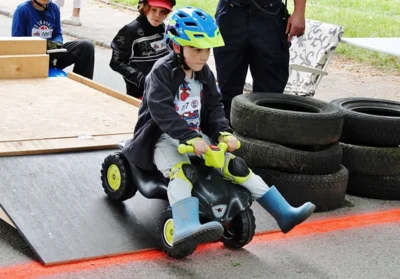 Lukas van het Loo rollt von der Startrampe 