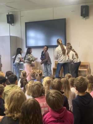 Foto des Albums: Versammlung Juni26