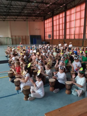 Foto des Albums: Das Trommelfest der Tiere