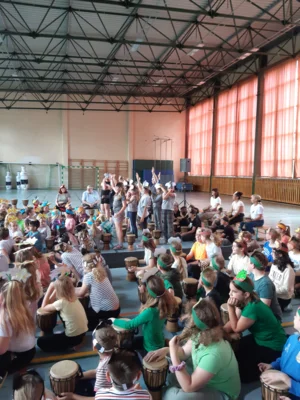 Foto des Albums: Das Trommelfest der Tiere