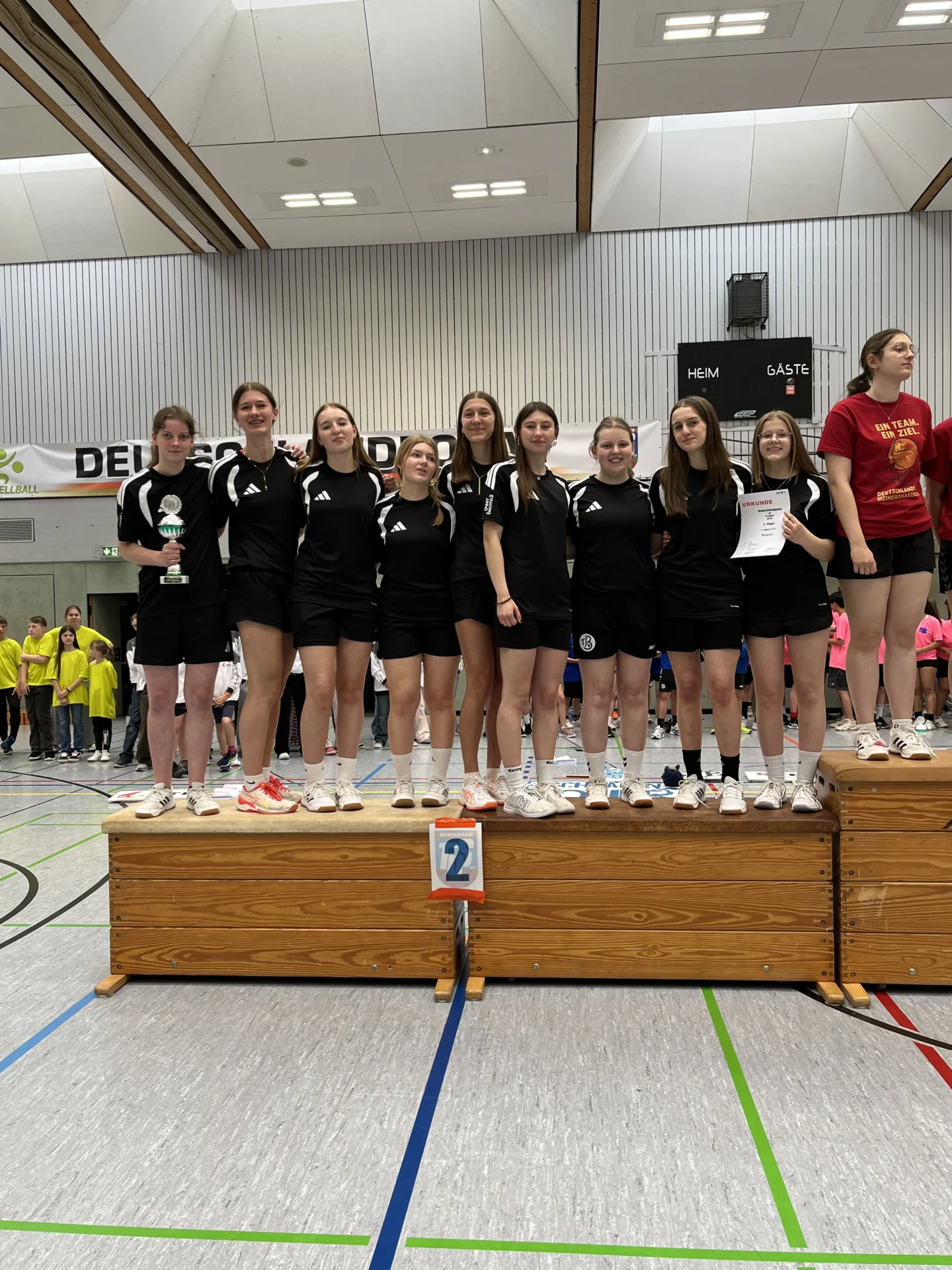 Bild: 2. Platz weiblichen Jugend WTB
