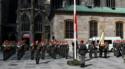 Foto des Albums: 330 Jahre Deutschmeister/20 Jahre Jägerbattaillon 1Wien