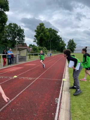 Foto des Albums: Känguru-Mathewettbewerb und Grundschulpokal 2026