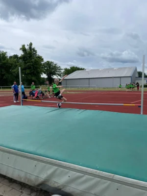 Foto des Albums: Känguru-Mathewettbewerb und Grundschulpokal 2026