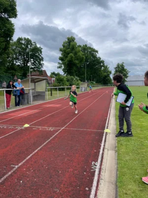 Foto des Albums: Känguru-Mathewettbewerb und Grundschulpokal 2026