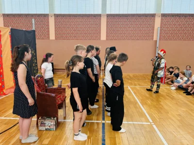 Foto des Albums: Premiere unserer Theater-AG