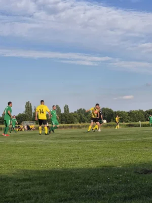 Foto des Albums: Nachholspiel Ü32 Kreisliga Deutsch Wusterhausen gegen SV Waßmannsdorf