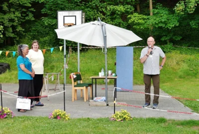 S&ouml;nke Jens gab die Schie&szlig;regeln aus 