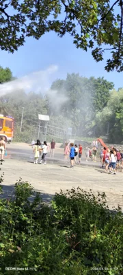 Foto des Albums: Wasserschlacht sorgt für Abkühlung