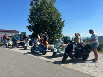 Foto des Albums: Jahreshauptversammlung mit Neuwahlen und Treffen mit den Vespa-Freunden Wilhelmshaven/Friesland