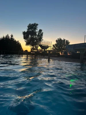 Foto des Albums: Nachtschwimmen - ein voller Erfolg!