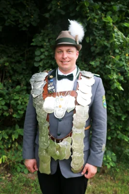 Sch&uuml;tzenk&ouml;nig Dani Hogrefe  (Bild vergr&ouml;&szlig;ern)