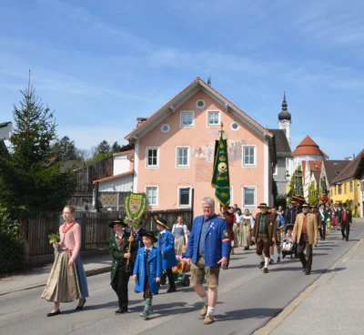 Foto des Albums: Bezirksschützenfest 2025  & 100 Jahre Gau Ammersee