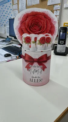 Foto des Albums: Basteln vom Vatertag und Muttertag