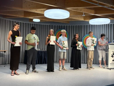 Foto des Albums: Feierliche Zeugnisübergabe für unsere 6. Klassen