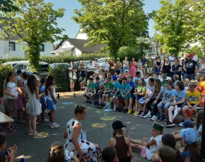 Foto des Albums: Verabschiedung Klasse 4a und 4b