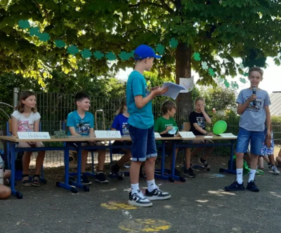 Foto des Albums: Verabschiedung Klasse 4a und 4b