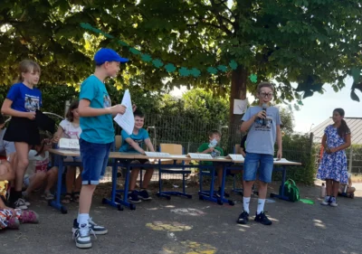 Foto des Albums: Verabschiedung Klasse 4a und 4b