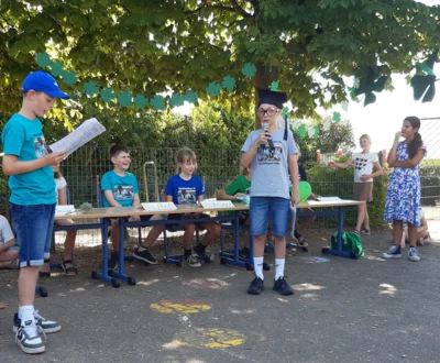 Foto des Albums: Verabschiedung Klasse 4a und 4b