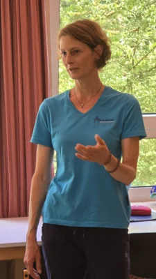 Dr. Astrid Michels, zertifizierte QiGong-Kursleiterin 