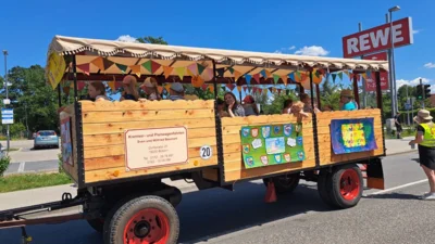 Foto des Albums: Festumzug zur 800-Jahr-Feier der Stadt Wittenburg