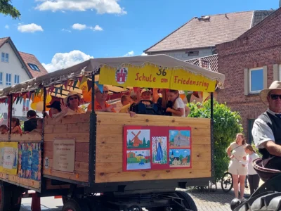 Foto des Albums: Festumzug zur 800-Jahr-Feier der Stadt Wittenburg