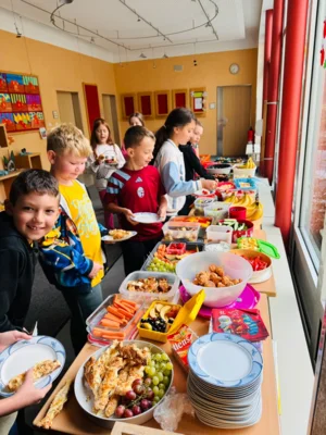 Foto des Albums: Eine Nacht voller Abenteuer: Unsere Lesenacht in der Schule