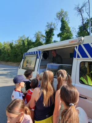 Foto des Albums: Kühle Überraschung an einem heißen Schultag