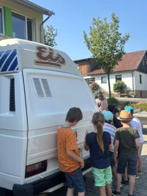 Foto des Albums: Kühle Überraschung an einem heißen Schultag
