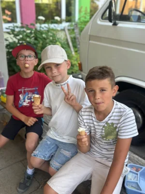 Foto des Albums: Kühle Überraschung an einem heißen Schultag