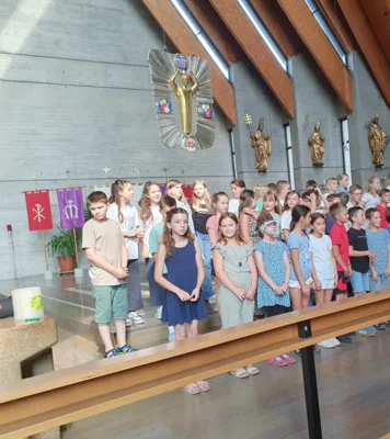 Foto des Albums: Wenn wir weiterziehen  - Abschlussfeier der vierten Klassen