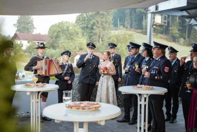 Foto des Albums: Einholung der Fahnenmutter