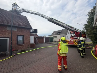 Foto des Albums: Einsatz 21/2026 Feuer Gebäude mit DLK