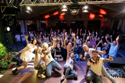 Rockpirat - Power Party-Musik & gute Laune  (Bild vergr&ouml;&szlig;ern)