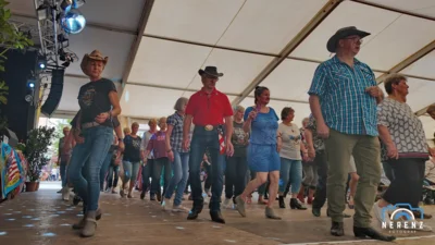 Country & Line-Dance mit DJ Goldi  (Bild vergr&ouml;&szlig;ern)